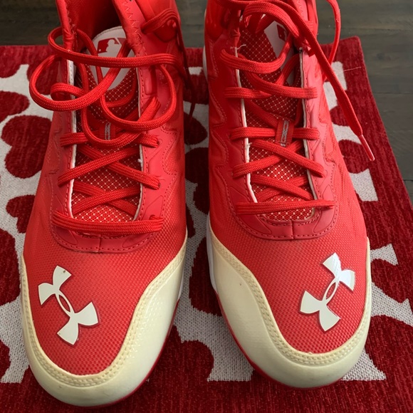 Under Armour baseball cleats